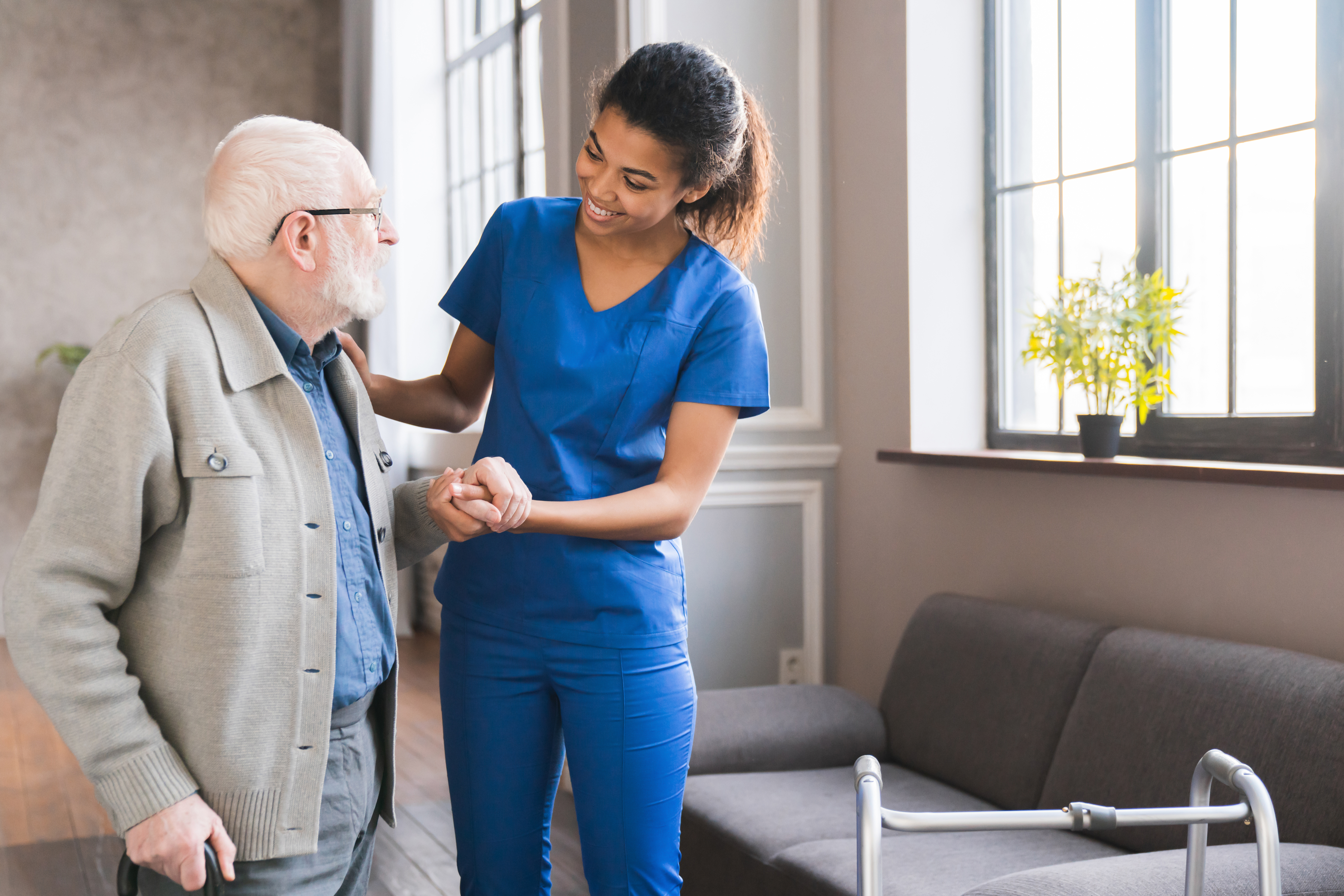 Chez les personnes souffrant d&rsquo;ob&eacute;sit&eacute;, tout particuli&egrave;rement, ou plus &acirc;g&eacute;es, la vitesse de la marche per&ccedil;ue se r&eacute;v&egrave;le un indicateur simple et fiable de l&rsquo;&eacute;tat de sant&eacute; m&eacute;tabolique (Visuel Adobe Stock 429992570)